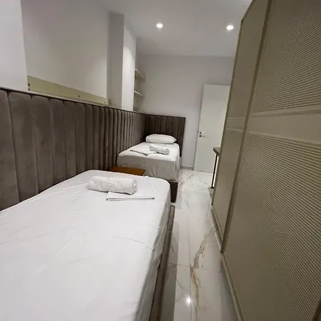 Mumbas 3 Apartment